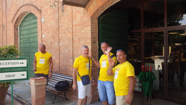 images/bike-in-tuscany-for-dallas/page85-1001-full.jpg